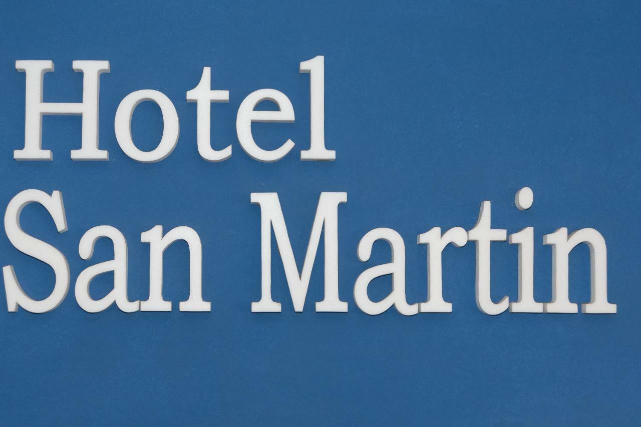 Hotel San Martin Reconquista Buitenkant foto